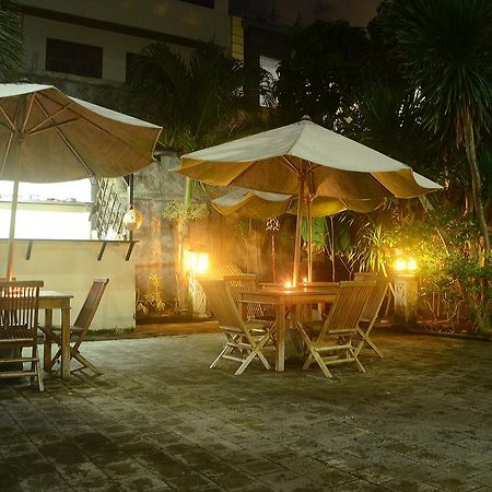 Budget Door Legian Inn Kuta Lombok Buitenkant foto