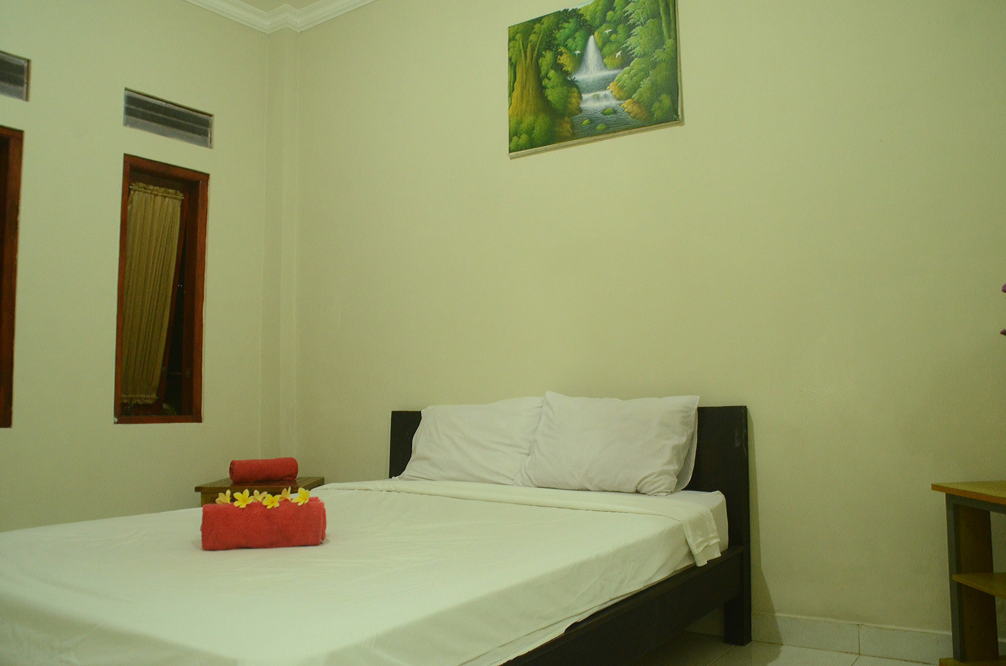 Budget Door Legian Inn Kuta Lombok Buitenkant foto