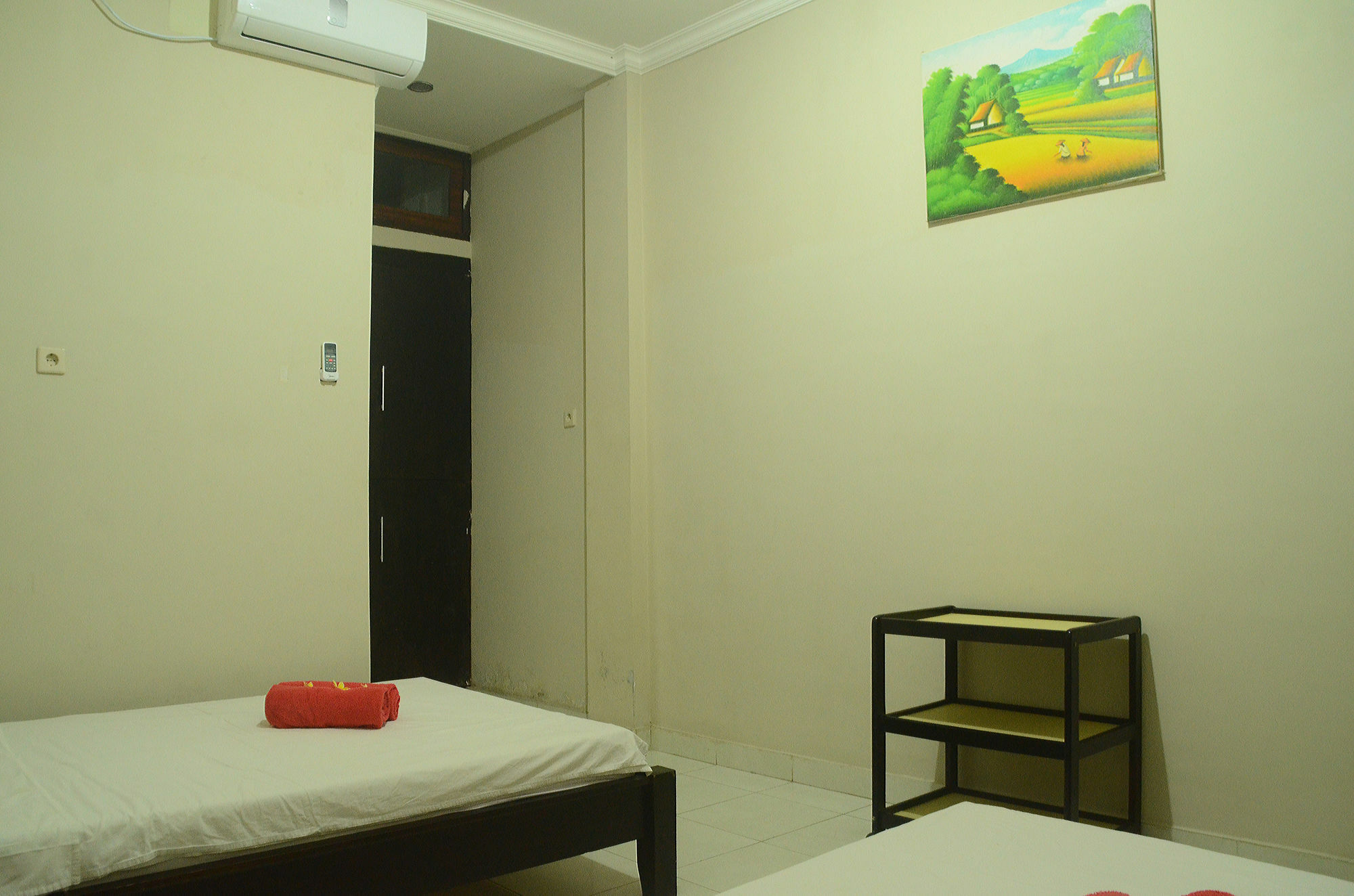 Budget Door Legian Inn Kuta Lombok Buitenkant foto